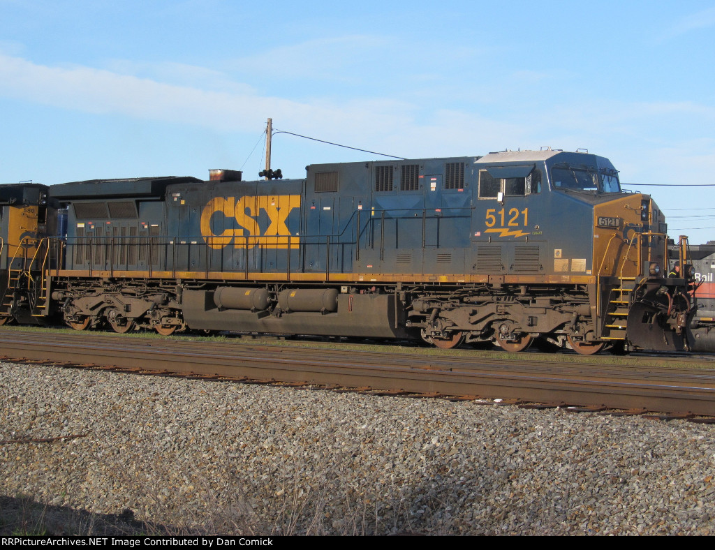 CSX 5121